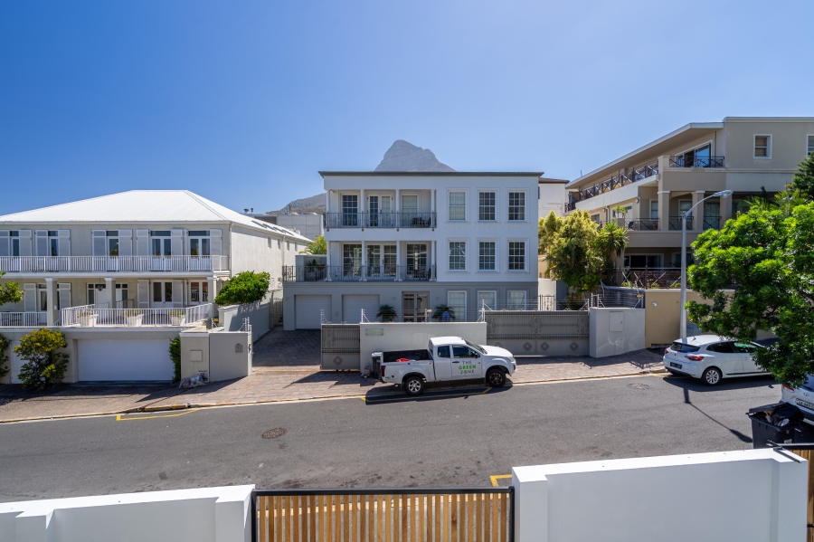 3 Bedroom Property for Sale in Camps Bay Western Cape